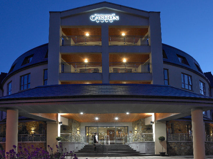 The Rose Hotel Τράλι Εξωτερικό φωτογραφία