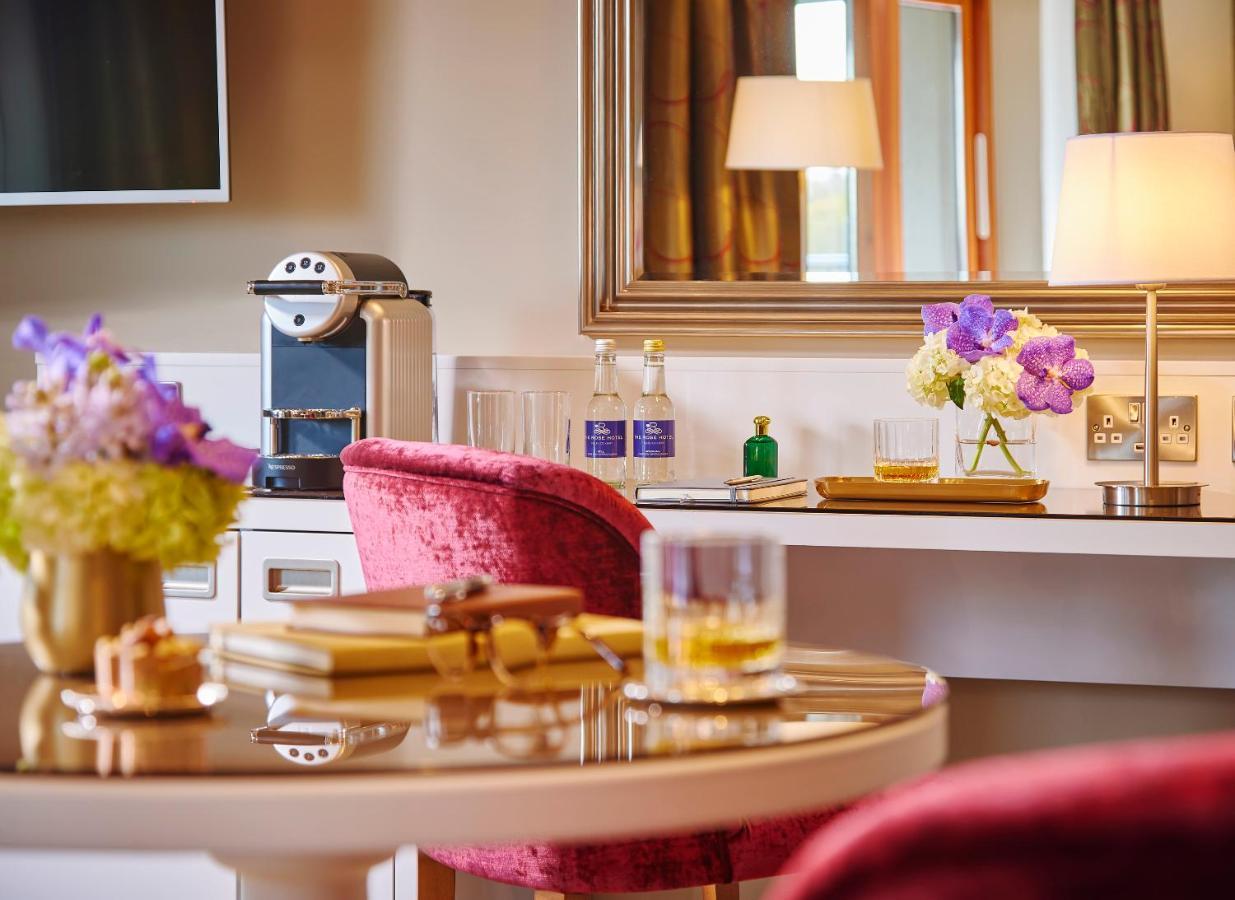 The Rose Hotel Τράλι Εξωτερικό φωτογραφία