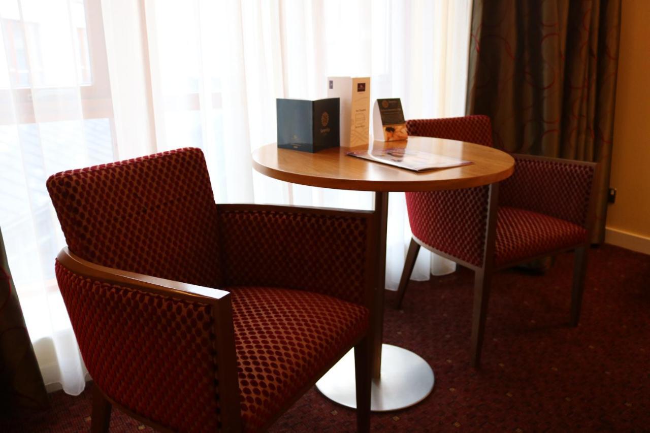 The Rose Hotel Τράλι Εξωτερικό φωτογραφία